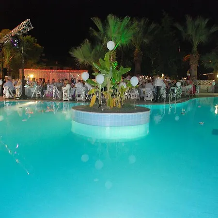 Tropicana Garden Hotel