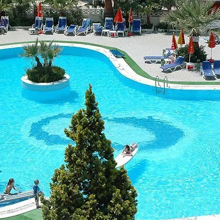 Tropicana Garden Hotel