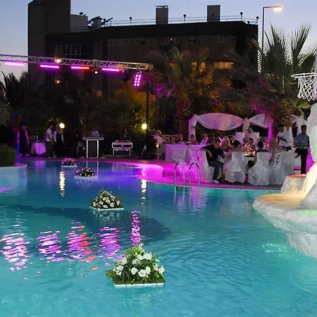 Hotel Tropicana Garden 3*
